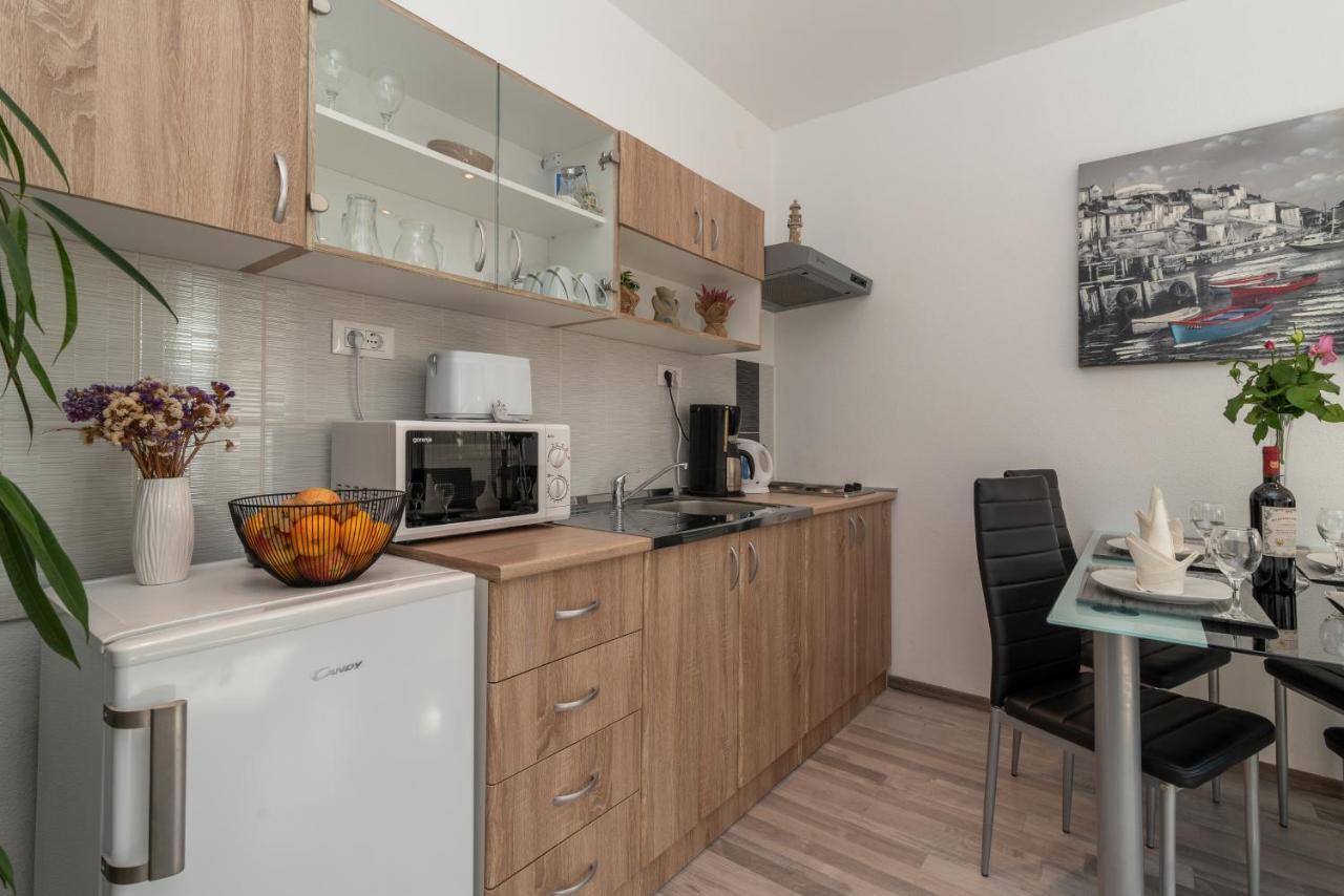Apartments Bruna Τρογκίρ Εξωτερικό φωτογραφία
